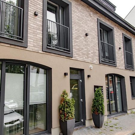 Hales Old Town Urban Apartments Вильнюс Экстерьер фото