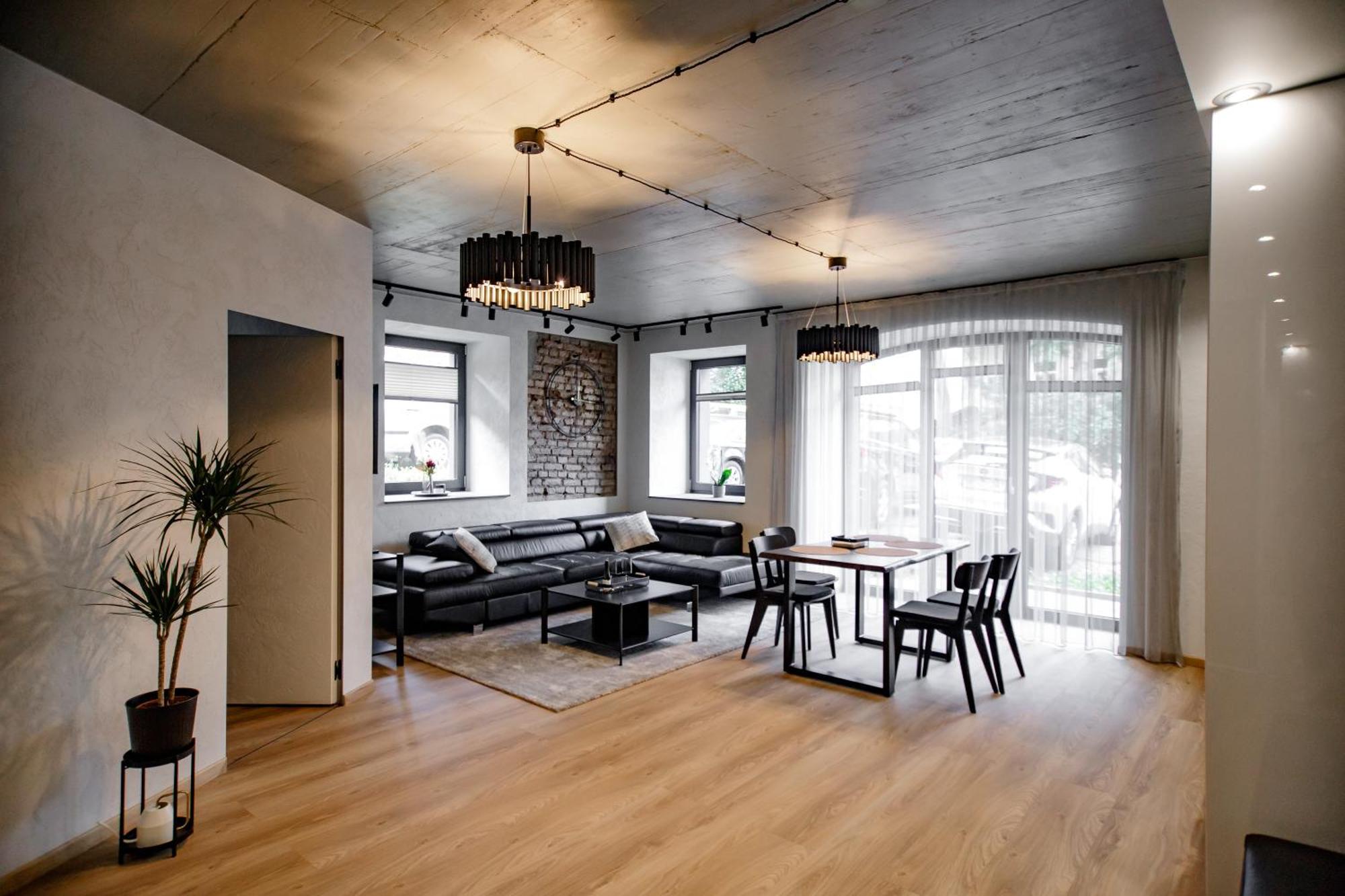 Hales Old Town Urban Apartments Вильнюс Экстерьер фото