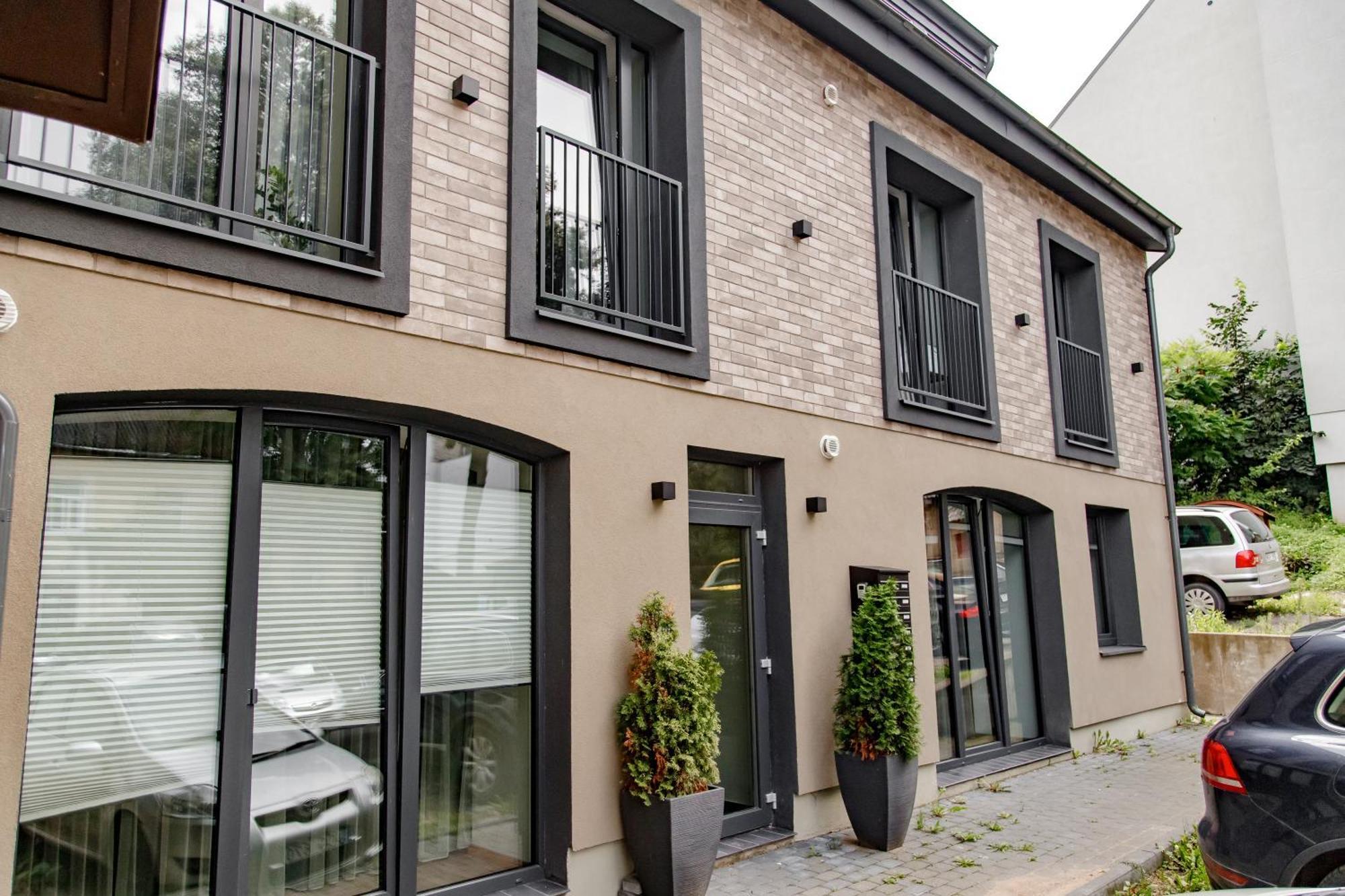Hales Old Town Urban Apartments Вильнюс Экстерьер фото
