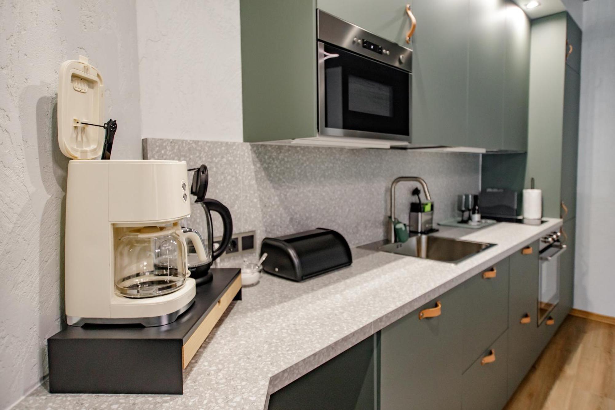 Hales Old Town Urban Apartments Вильнюс Экстерьер фото